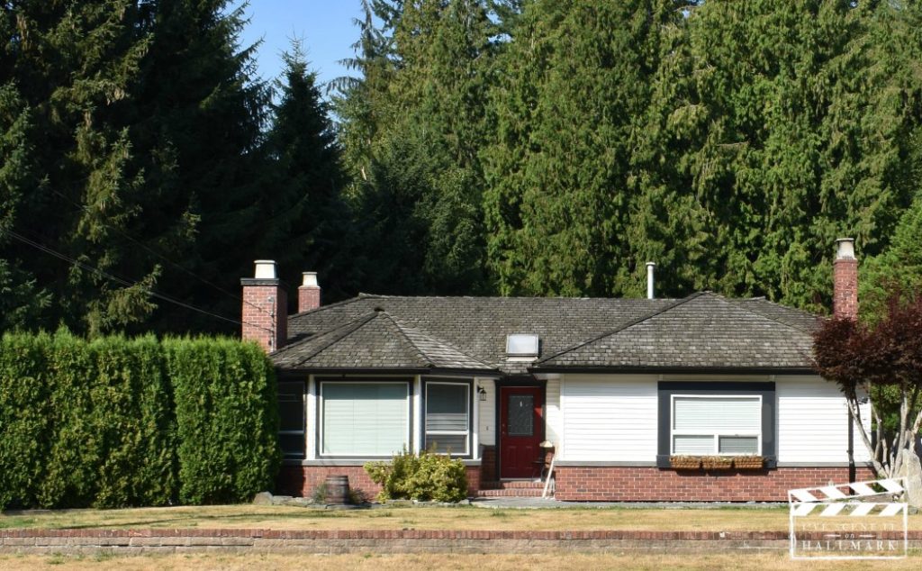 Amanda's House From Christmas Homecoming - I've Scene It On Hallmark